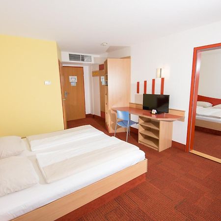 H2O Hotel-Therme-Resort, Fuer Familien Mit Kindern Bad Waltersdorf Exterior photo