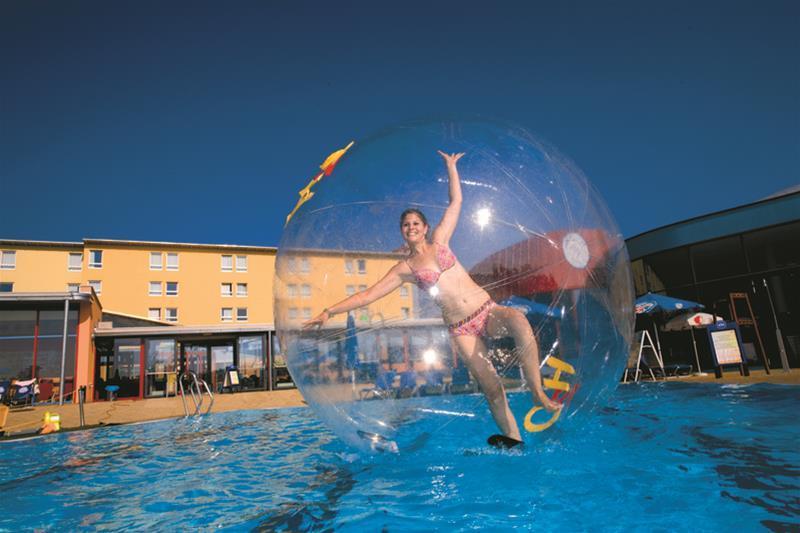 H2O Hotel-Therme-Resort, Fuer Familien Mit Kindern Bad Waltersdorf Exterior photo